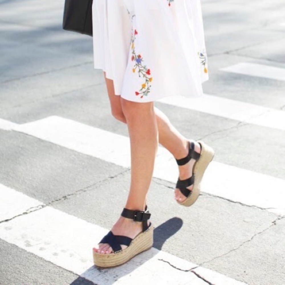 Marc Fisher LTD Randall Espadrille Sandal (Navy)